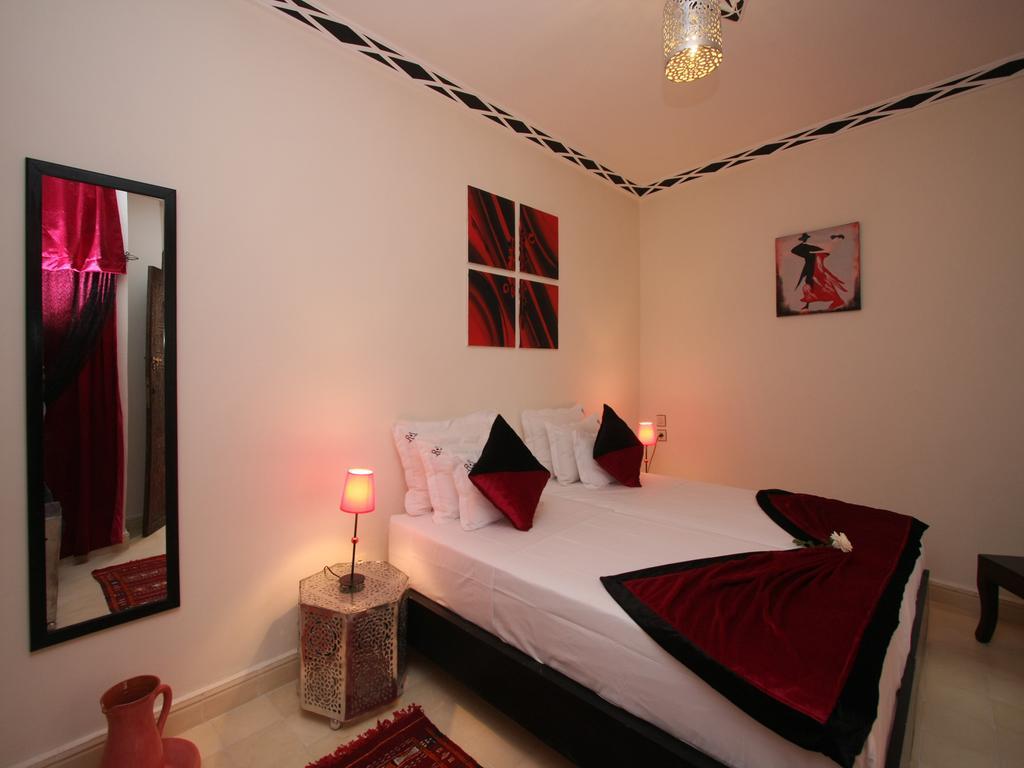 Riad De La Semaine มาร์ราเกช ภายนอก รูปภาพ