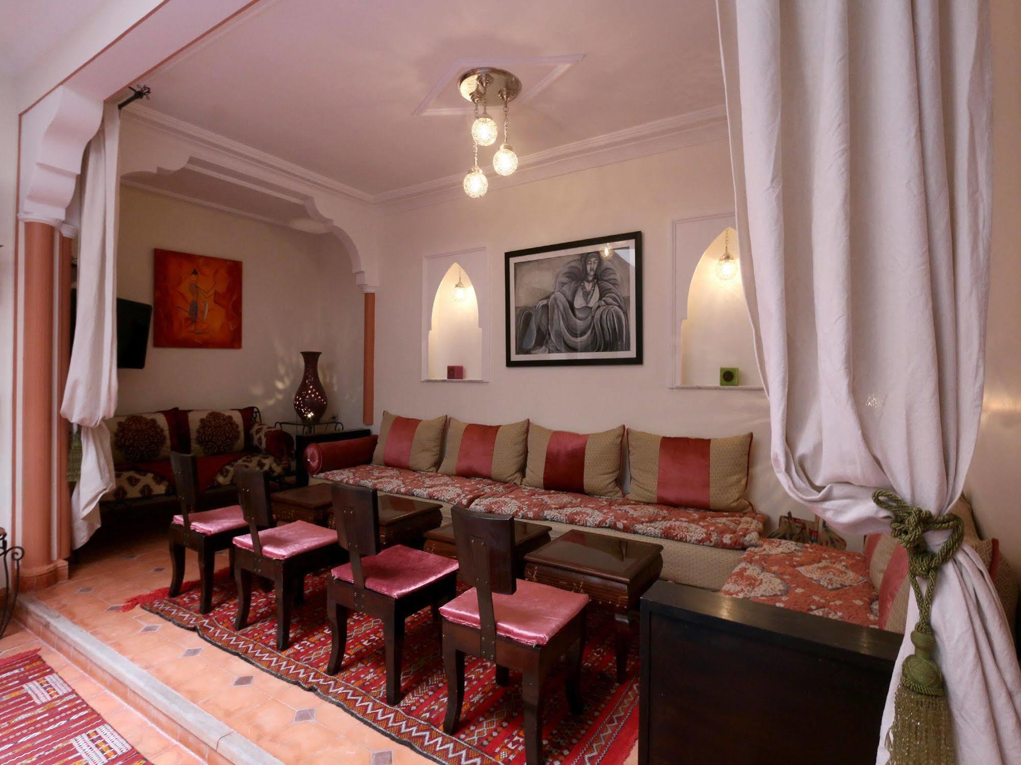 Riad De La Semaine มาร์ราเกช ภายนอก รูปภาพ