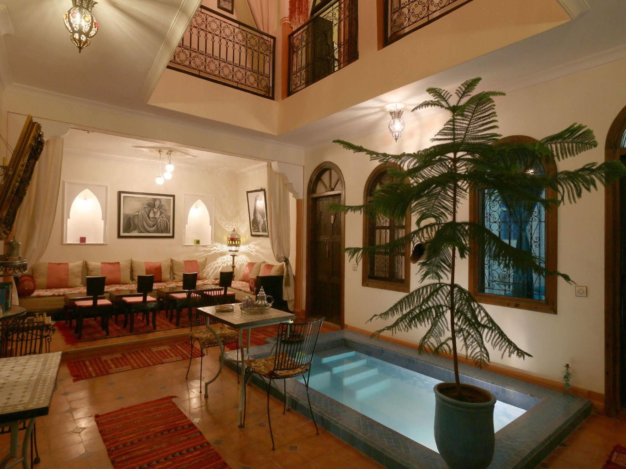 Riad De La Semaine มาร์ราเกช ภายนอก รูปภาพ